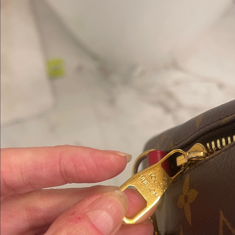Louis Vuitton Monogram Satchel in Brown and Red - Picture 5 of 12